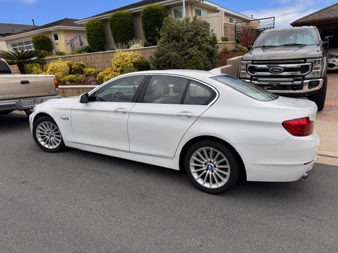 Used 2011 BMW 535i Sedan RWD image 1