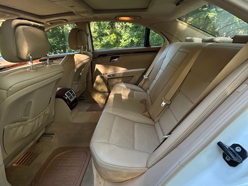 Used 2012 Mercedes-Benz S 63 AMG w/ AMG Performance Pkg image 12