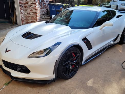 Used 2017 Chevrolet Corvette Z06 image 8