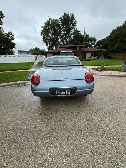 Used 2005 Ford Thunderbird RWD image 10