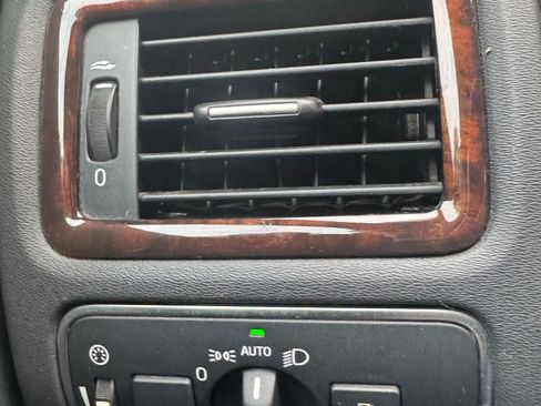 Used 2014 Volvo XC70 T6 image 22