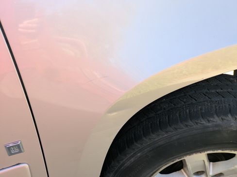 Used 2007 GMC Yukon XL SLT w/ SLT Preferred Equipment Group image 6