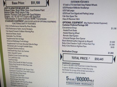 Used 2025 Jeep Gladiator Mojave w/ Convenience Group image 15