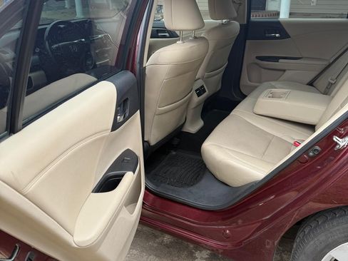 Used 2015 Honda Accord EX-L image 22