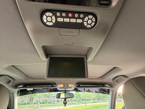 Used 2012 Honda Pilot Touring image 14