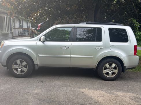 Used 2009 Honda Pilot EX-L image 2