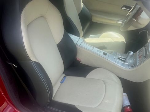 Used 2005 Chrysler Crossfire Limited image 7