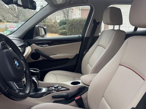 Used 2013 BMW X1 xDrive28i image 18