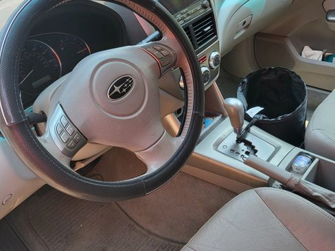 Used 2010 Subaru Forester 2.5X Limited image 5