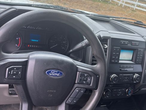 Used 2018 Ford F350 XL w/ Power Equipment Group image 12
