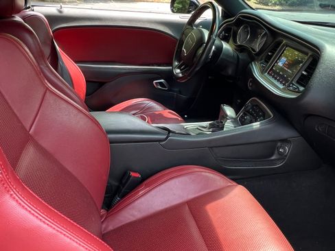 Used 2020 Dodge Challenger R/T Scat Pack RWD image 12