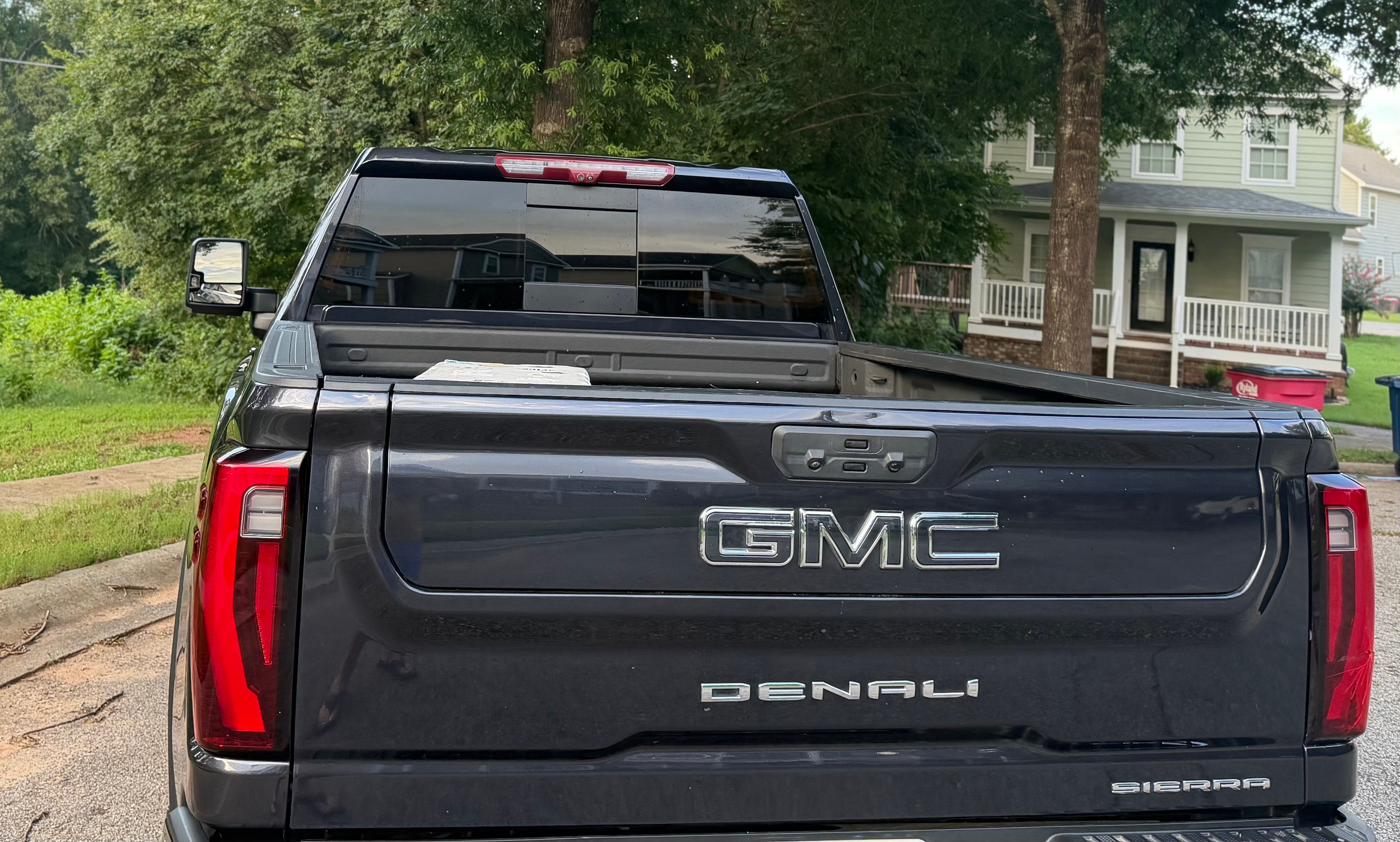 Used 2024 GMC Sierra 2500 Denali Ultimate AWD/4WD image 14