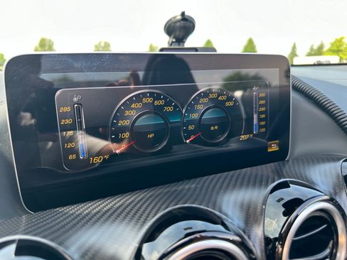 Used 2020 Mercedes-Benz AMG GT R image 29