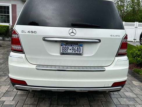 Used 2010 Mercedes-Benz GL 450 4MATIC image 5