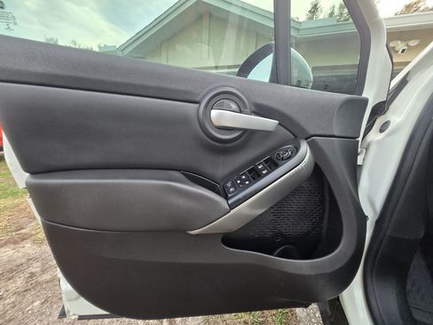 Used 2018 FIAT 500X Pop image 18