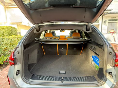 Used 2025 BMW X3 M50 w/ Premium Package image 16