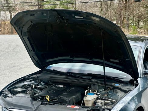 Used 2010 Audi A5 2.0T Premium Plus image 17