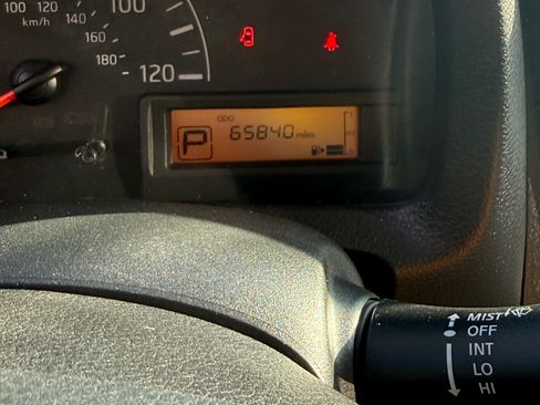 Used 2018 Nissan NV200 S w/ Back Door Glass Package image 6