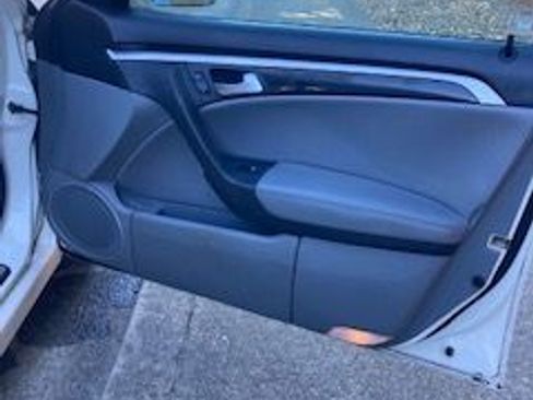 Used 2005 Acura TL image 15