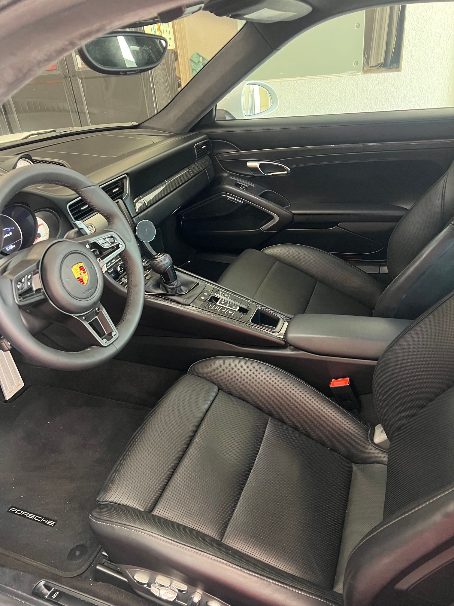 Used 2014 Porsche 911 Turbo S AWD/4WD image 10