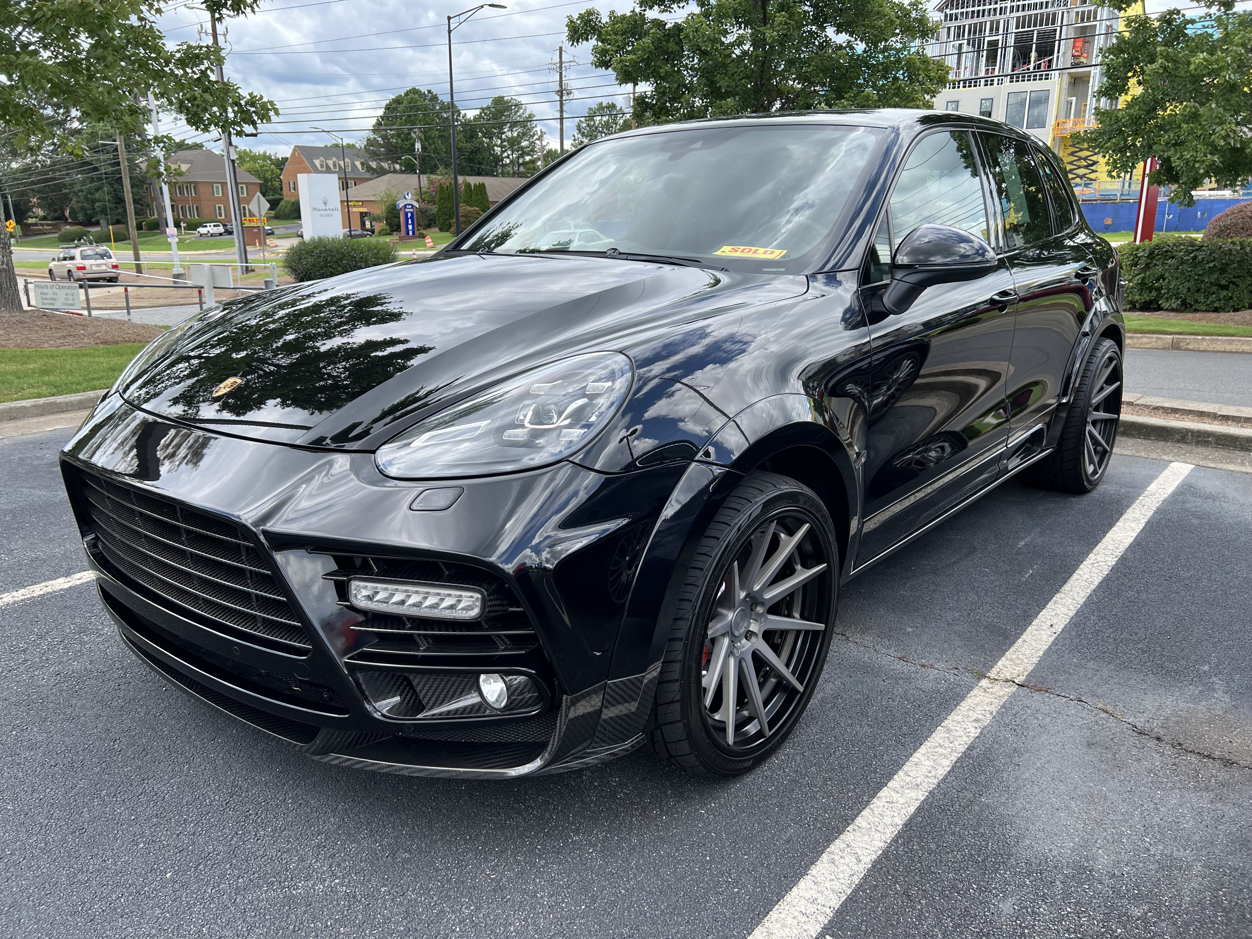 Used 2016 Porsche Cayenne GTS AWD/4WD image 1