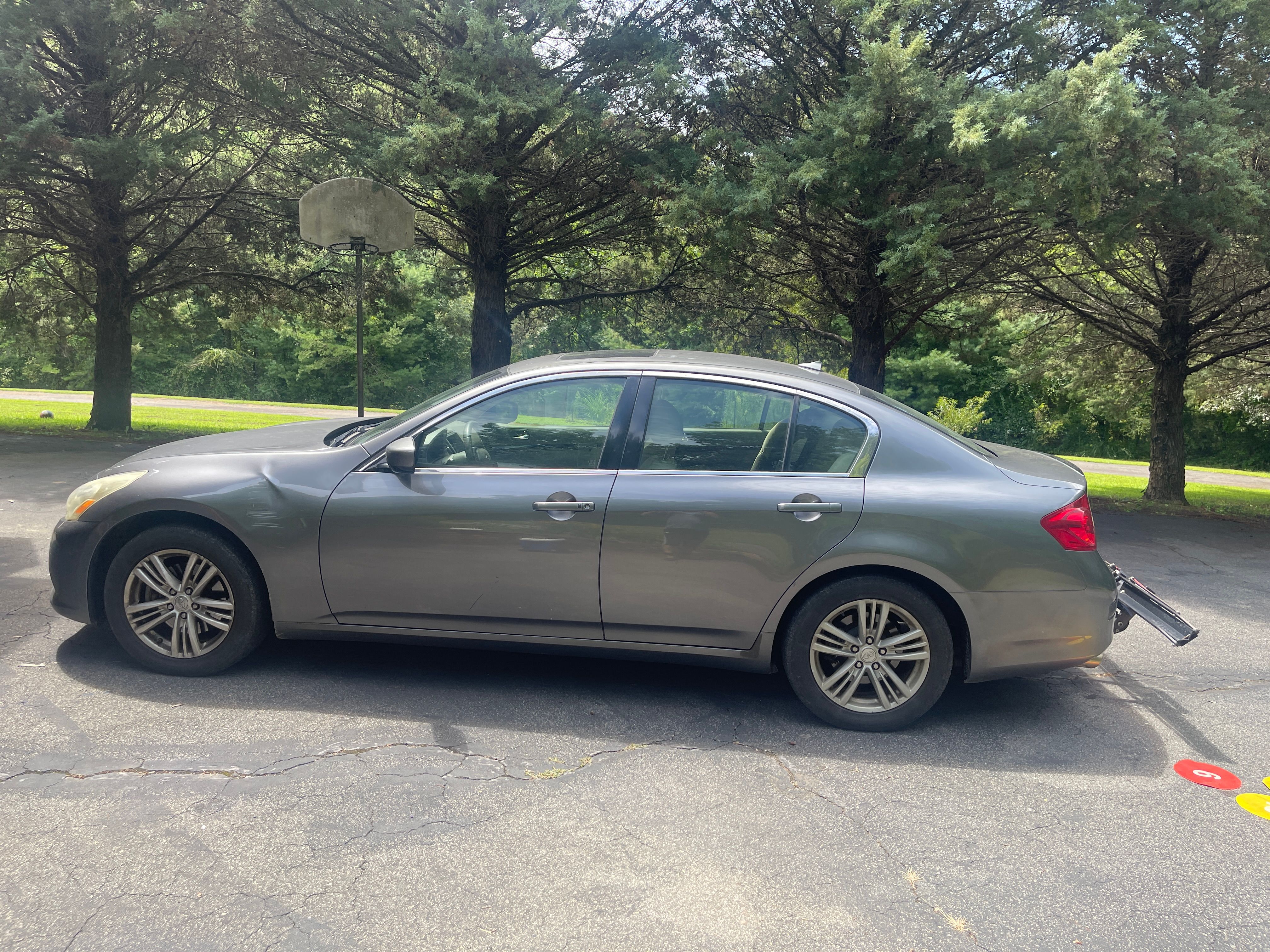 Used 2012 INFINITI G37 x Sedan w/ Premium Pkg AWD/4WD image 13