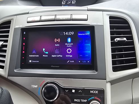 Used 2009 Toyota Venza AWD image 10