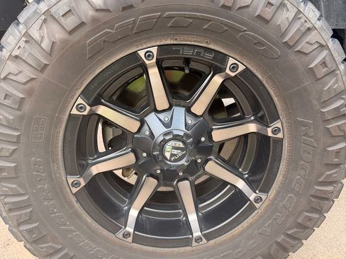 Used 2021 Jeep Wrangler Unlimited Rubicon AWD/4WD image 8