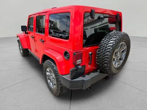 Used 2018 Jeep Wrangler Unlimited Rubicon w/ Connectivity Group AWD/4WD image 10