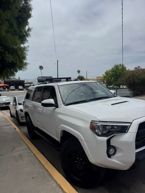 Used 2016 Toyota 4Runner TRD Pro AWD/4WD image 5