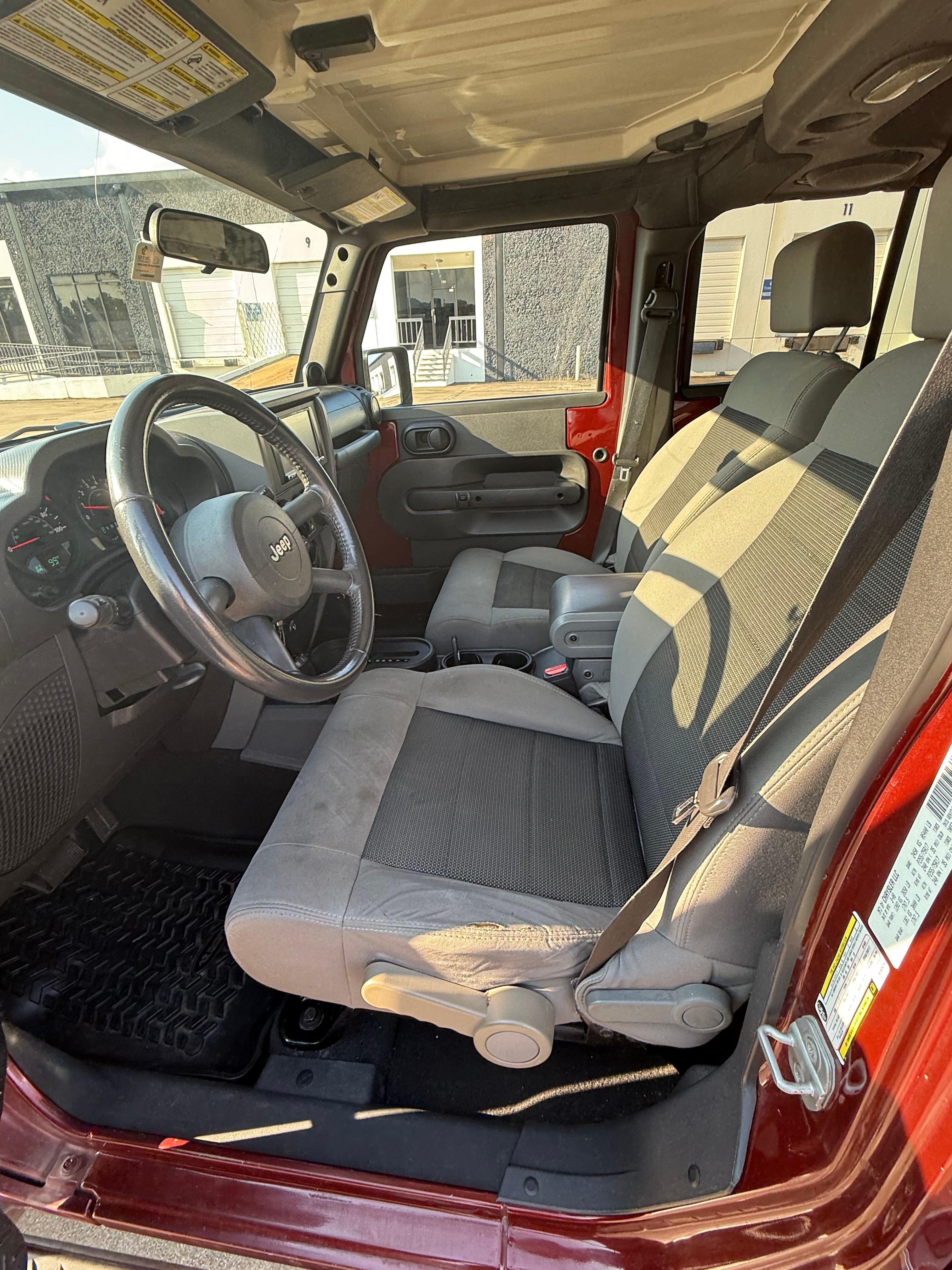 Used 2008 Jeep Wrangler Unlimited X AWD/4WD image 6