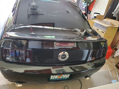 Used 2006 Ford Mustang GT Premium image 5