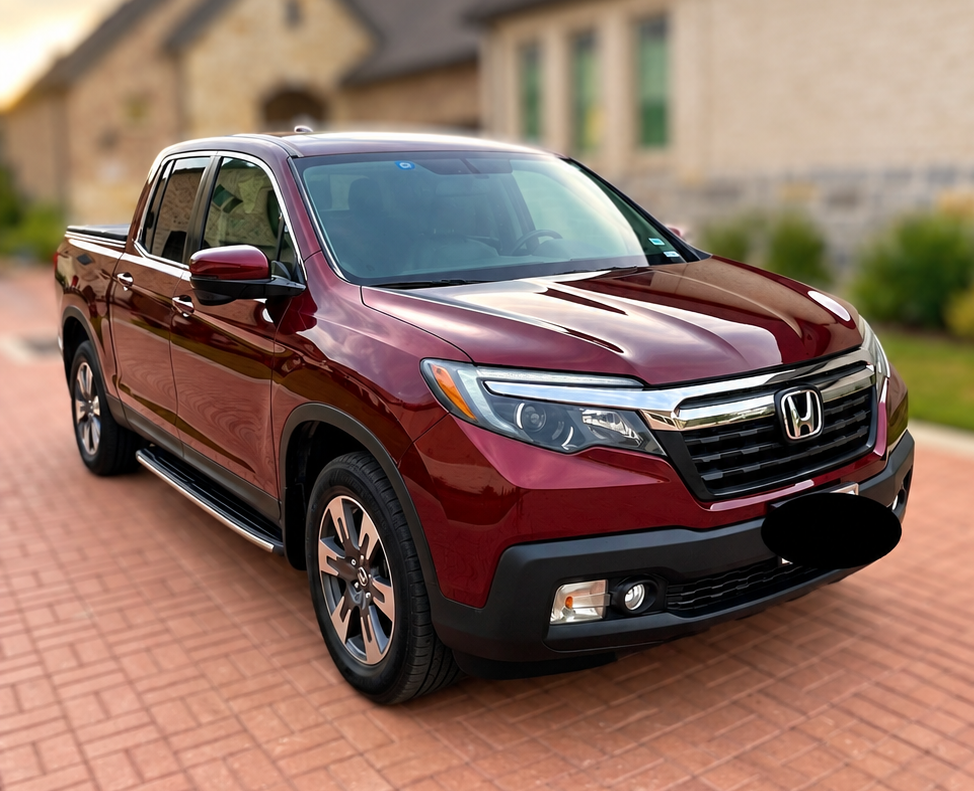 Used 2017 Honda Ridgeline RTL-T image 2