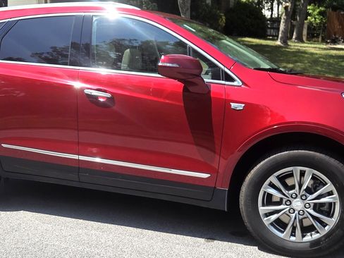 Used 2021 Cadillac XT5 Premium Luxury w/ LPO, Floor Liner Package FWD image 1