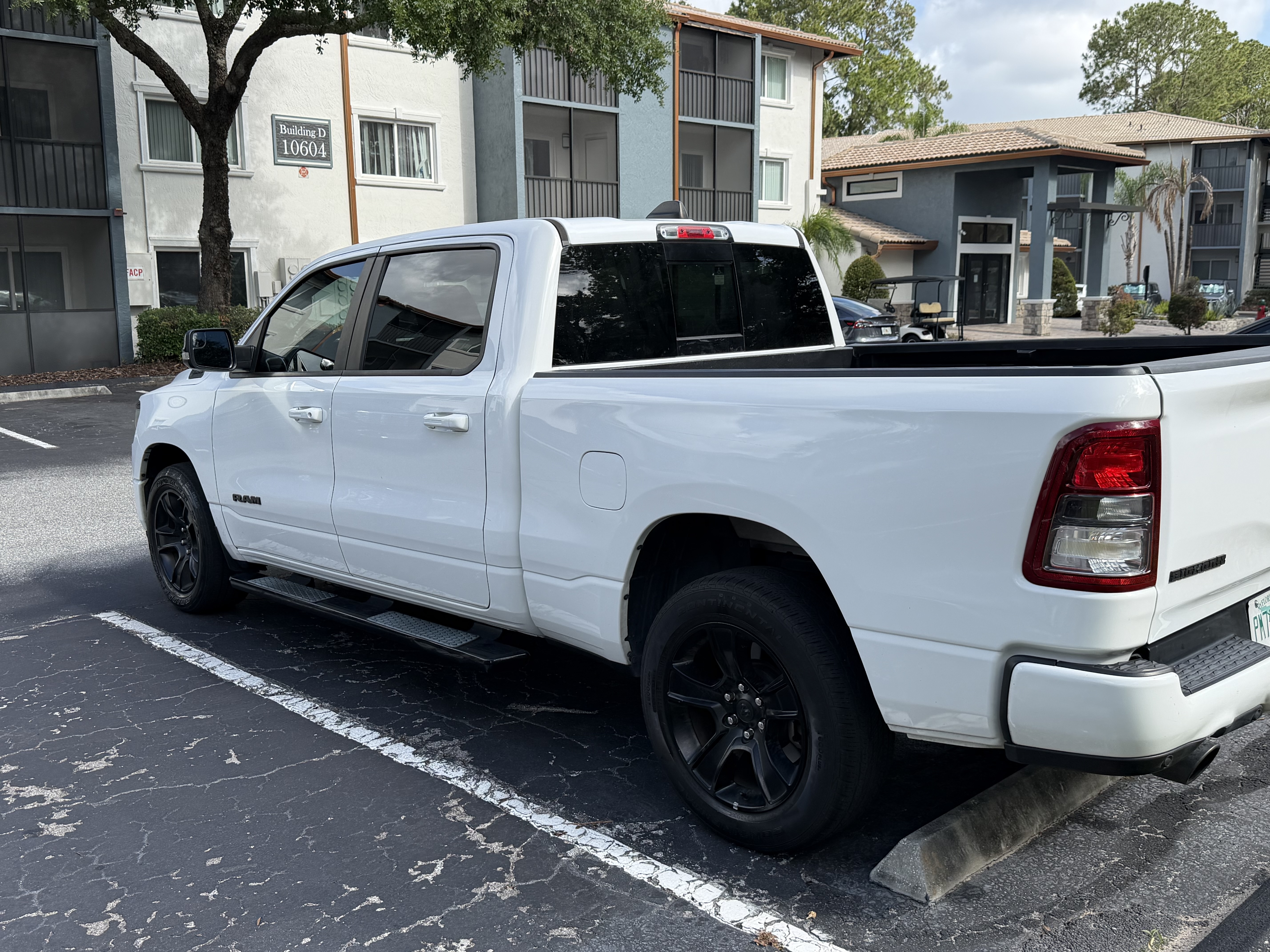 Used 2022 RAM 1500 Big Horn RWD image 14