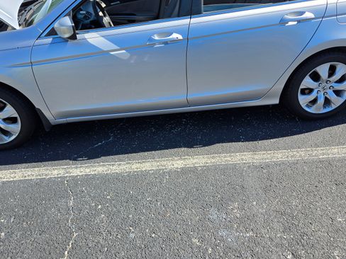 Used 2009 Honda Accord EX-L image 5