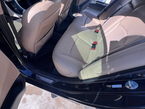 Used 2011 Hyundai Sonata Limited w/ Navigation Pkg 5 FWD image 10