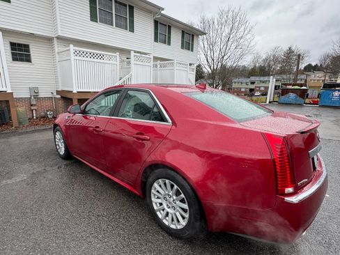 Used 2011 Cadillac CTS Luxury image 4