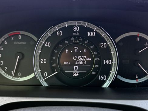 Used 2016 Honda Accord EX-L image 6