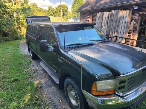 Used 2000 Ford F250 2WD SuperCab Super Duty image 4