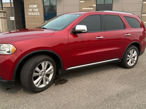 Used 2011 Dodge Durango Crew AWD/4WD image 2