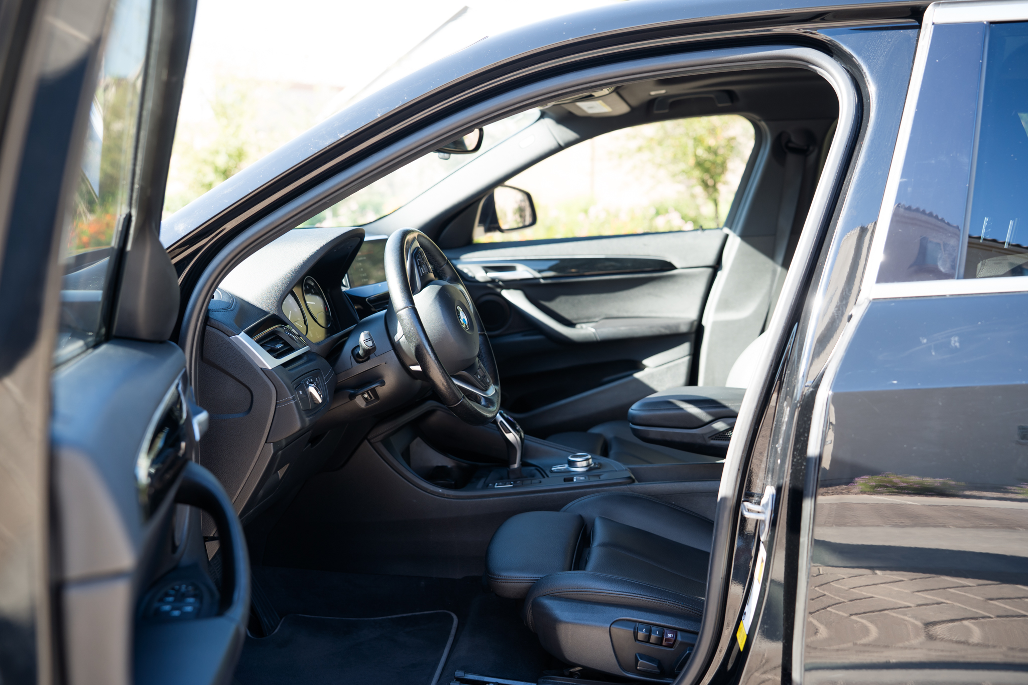 Used 2022 BMW X2 sDrive28i w/ Convenience Package FWD image 12