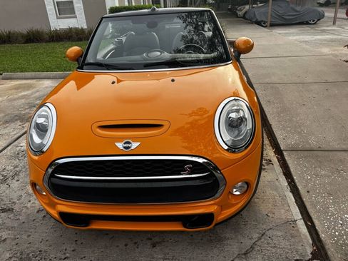 Used 2017 MINI Cooper S image 5