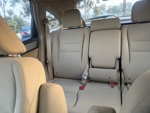 Used 2011 Honda CR-V LX image 11