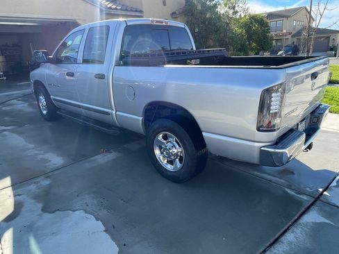 Used 2005 Dodge Ram 2500 Truck SLT w/ Quad Cab Big Horn Value Group image 5