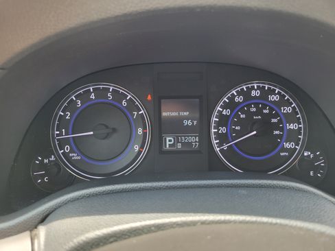 Used 2013 INFINITI G37 x Sedan w/ Premium Pkg image 8