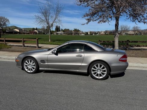 Used 2007 Mercedes-Benz SL 550 image 9