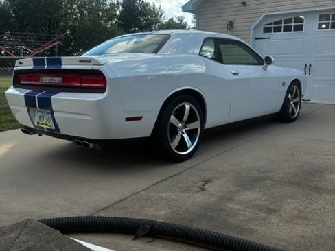 Used 2011 Dodge Challenger SRT8 w/ SRT Option Group II RWD image 2