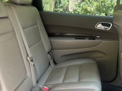 Used 2011 Dodge Durango Crew RWD image 19