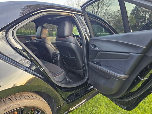 Used 2021 Cadillac CT4 V w/ Technology Package image 11